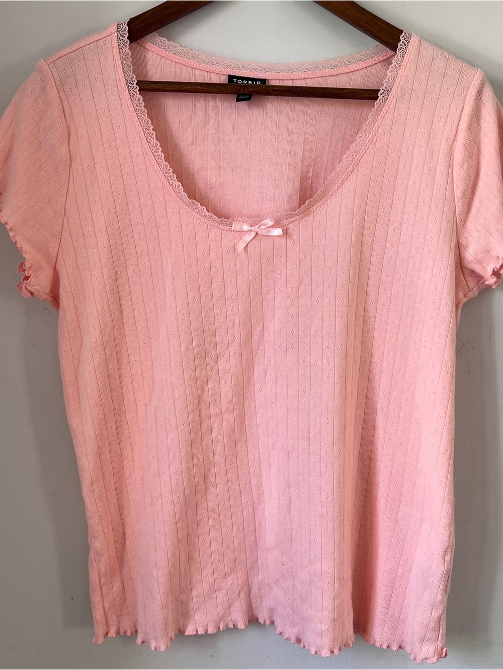 torrid Pink Short Sleeve Scoop Neck Tee with Lace Trim